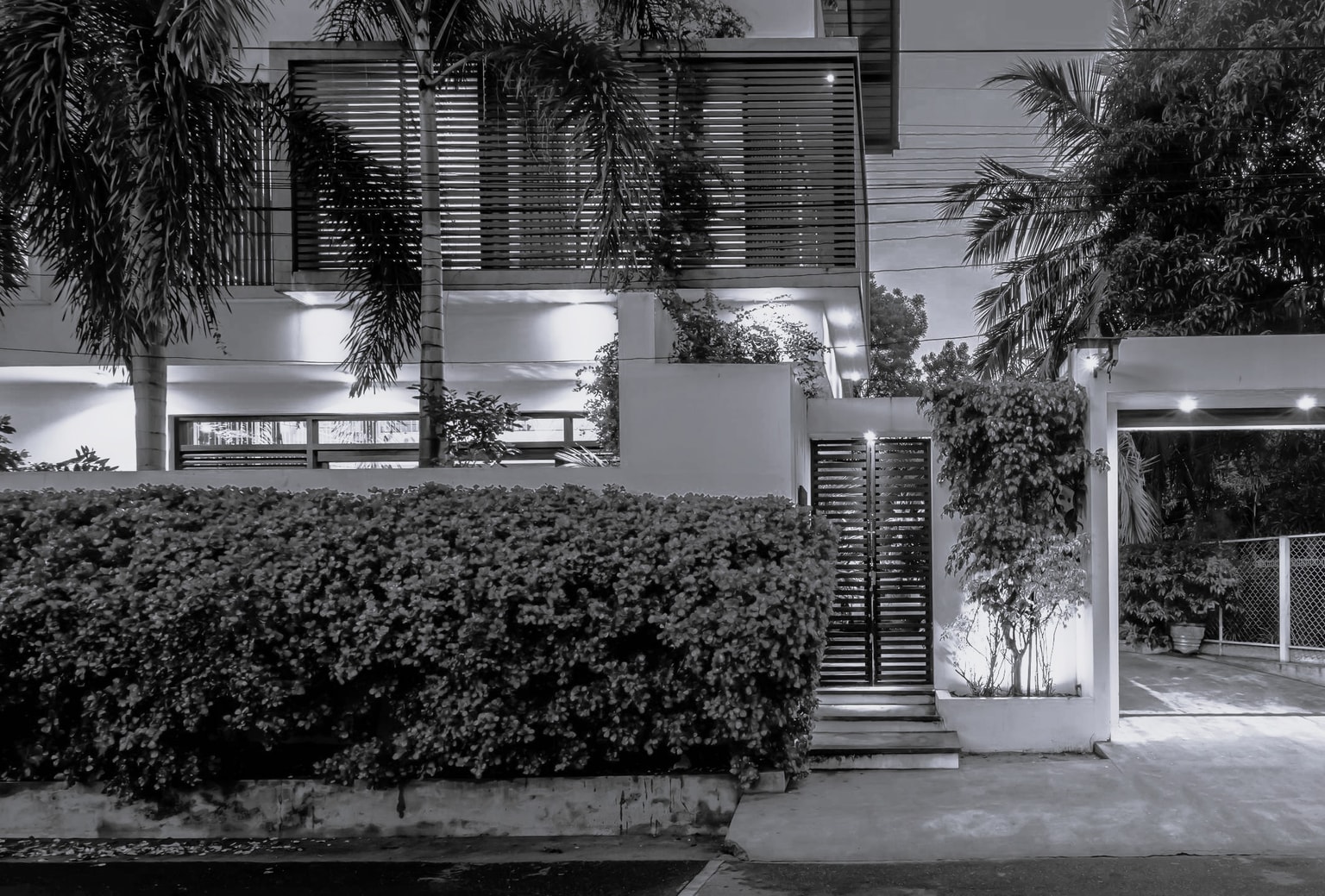 Modern architectural design featuring glass and steel